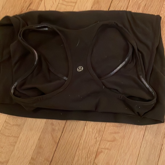 Black lululemon tank top - Picture 2 of 2